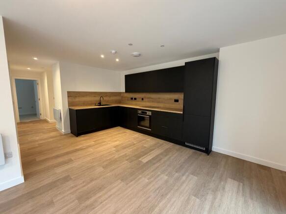 027 Kitchen