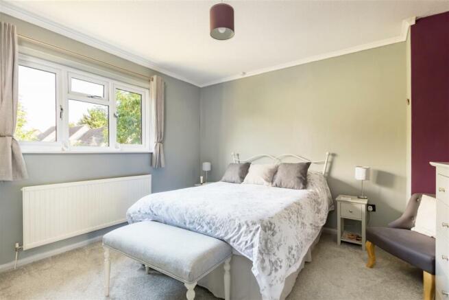 8 Dorington Court 22.jpg