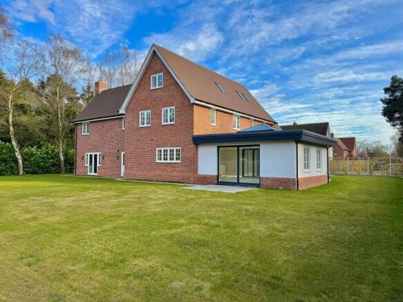 The Pines, Bucklesham Road, Ipswich photo 4