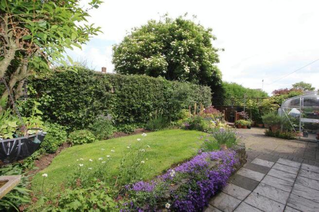 GARDEN 1