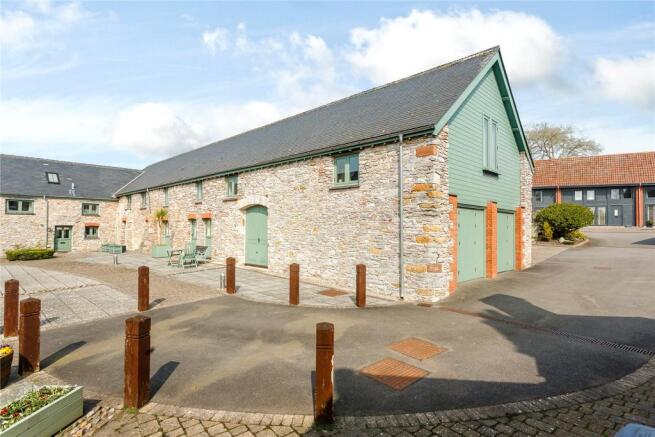 7 Barton Leys