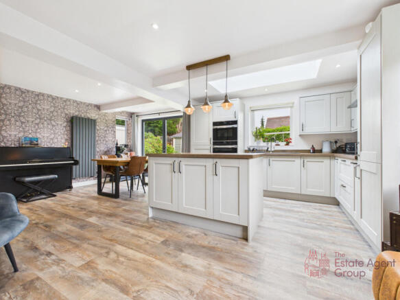 Open Plan Kitchen / Diner / Living Space
