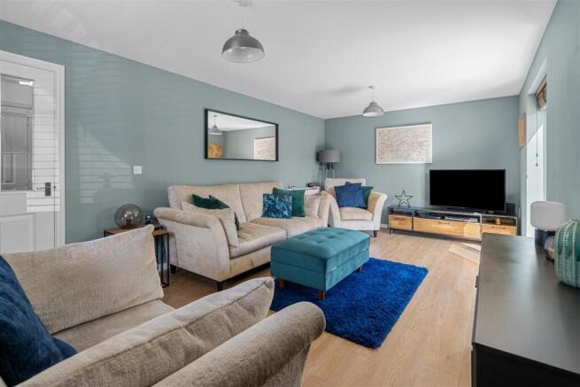 Kirkbride Way, The Rings, Ingleby Barwick, – pohled 5