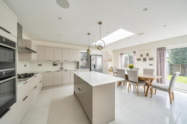 1431855-1-69c149e...