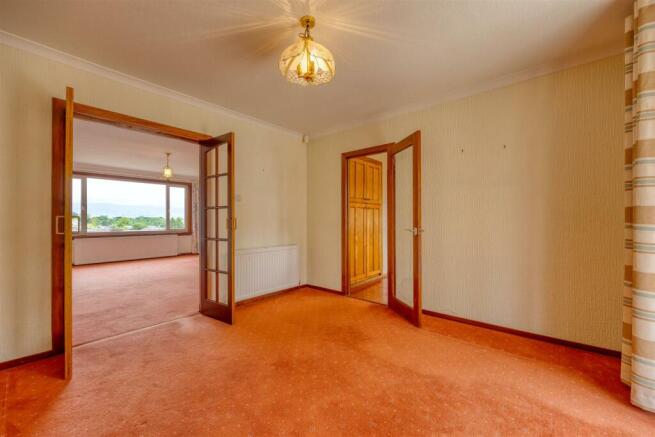 35_ANNE_CRESCENT_LENZIE_015.JPEG