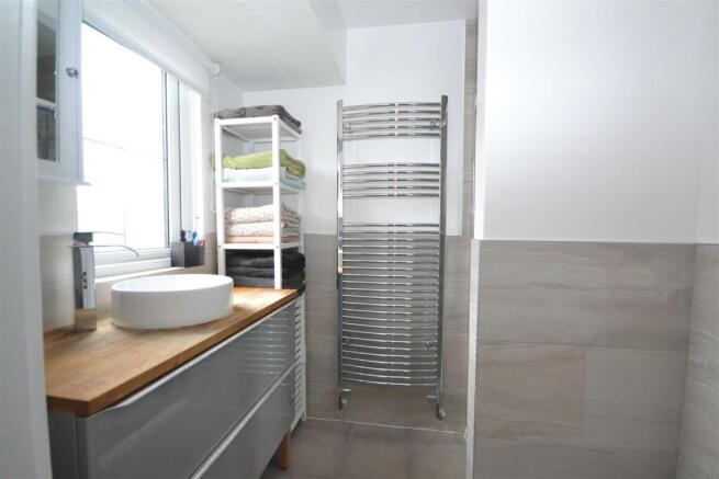 En Suite Shower Room