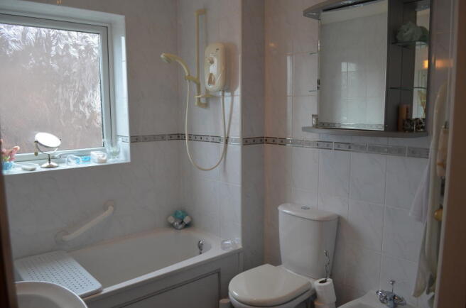Photo 10