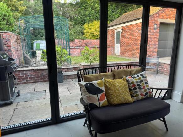 4 bed Detached for sale Image 6