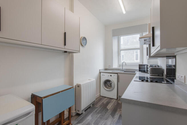 KitchenAngle1