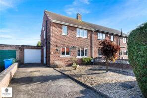 12, Amanda Road, Harworth DN11 8HH