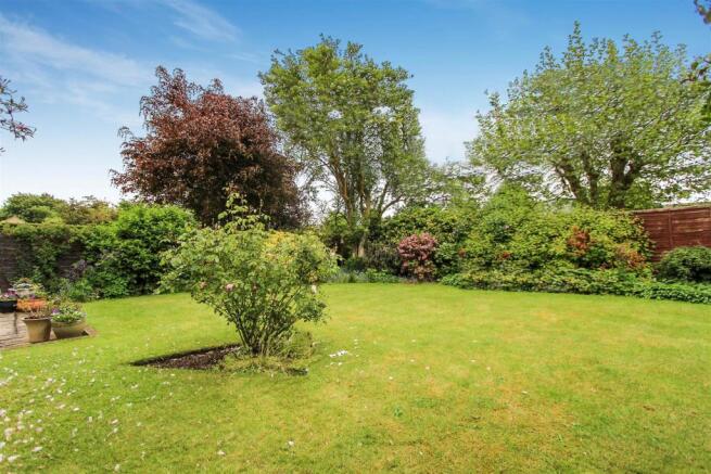 OUTSIDE & GARDENS