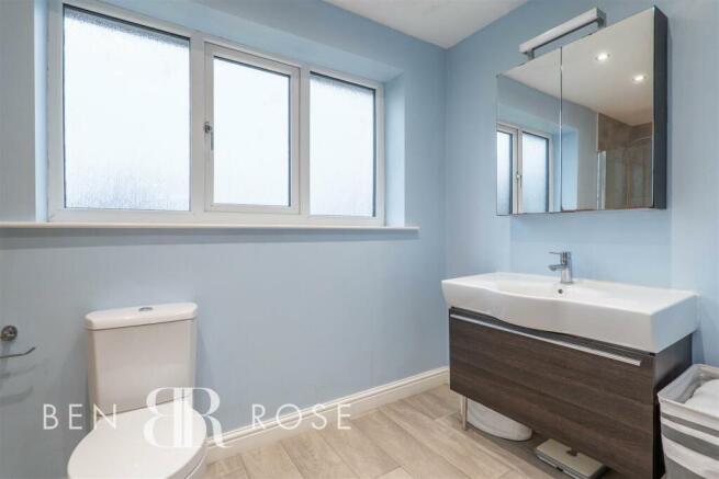 Master Ensuite