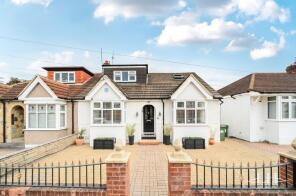 29, Hill Crescent, Hornchurch RM11 2AP