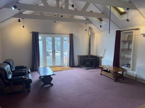 20250923 120924842 IOS  Medium  T202509241643.jpg