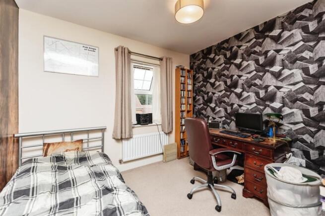 2 bed Apartment for sale Image 7