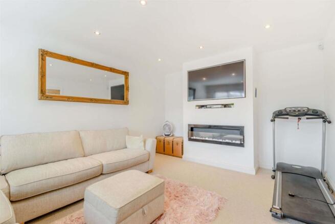 8510430-interior13-800.jpg