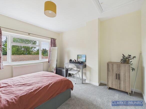 3 bed Semi-Detached for sale Image 10