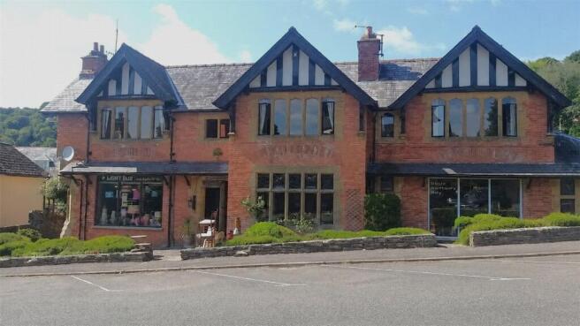 Wreneaton House