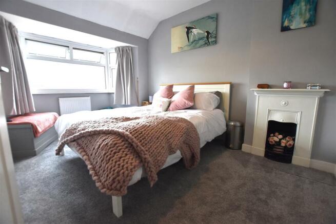 65 Windsor Avenue - bedroom (brochure).JPG
