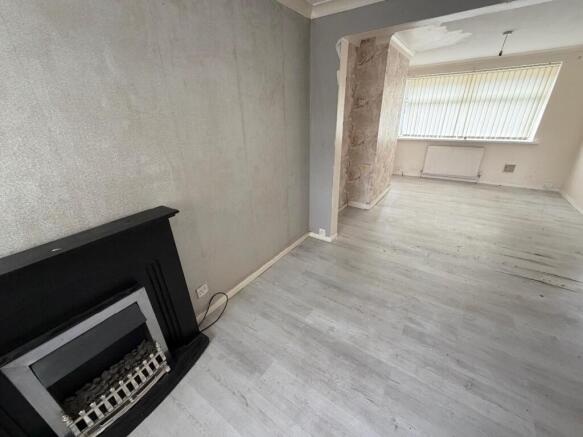 Lounge / Dining Room