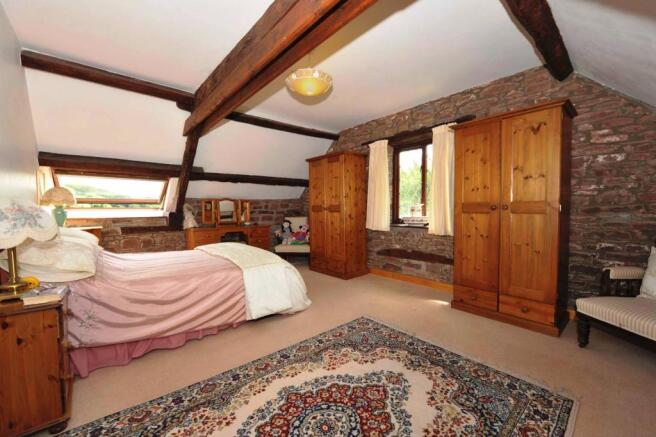 4 Bedrooms