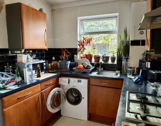 2 bed Terraced for sale Image 11
