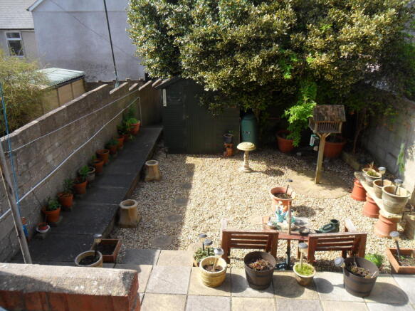 Photo 13