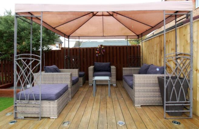 7024_Cawthorn Close.