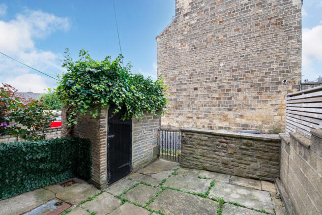 2 bed Terraced for sale Image 5