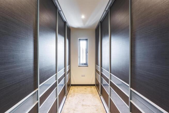 Large Walk-in Wardrobe