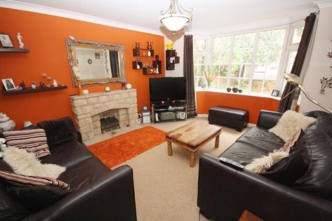 15' Sitting Room