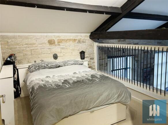 2 bed Apartment to rent Image 5