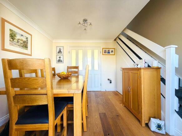 3 bed Semi-Detached Bungalow for sale Image 9