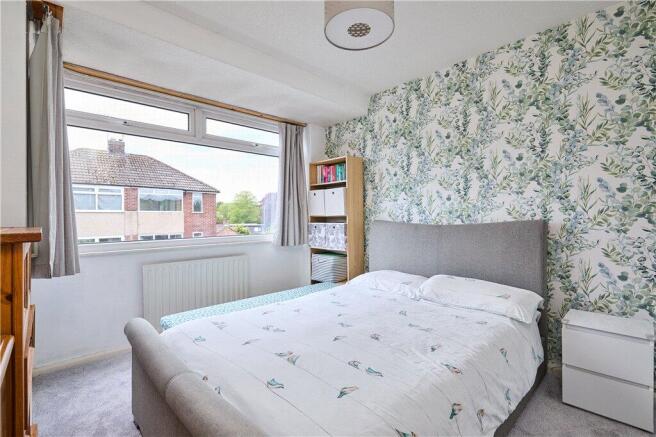 3 bed Semi-Detached for sale Image 10