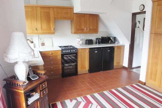 kitchen/dining room