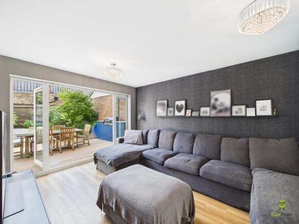 Living Room James Hillier EweMove Bexley and Dartf