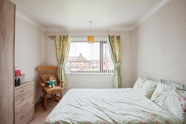 3 bed Semi-Detached for sale Image 10