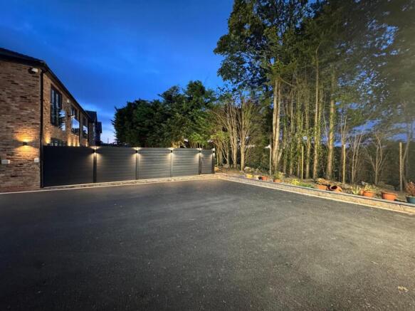 Driveway Night