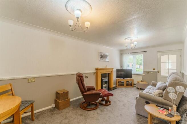 2 bed Bungalow for sale Image 10