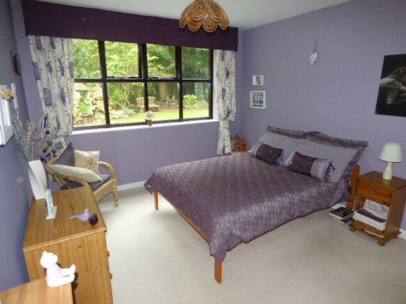 Photo 11