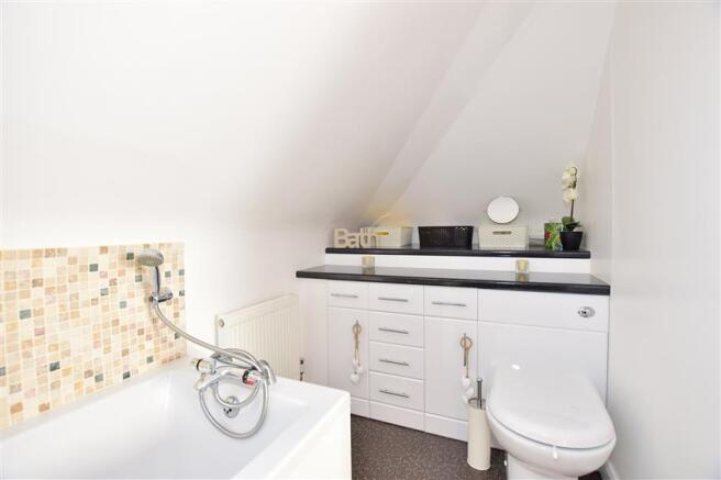 En-Suite Bathroom