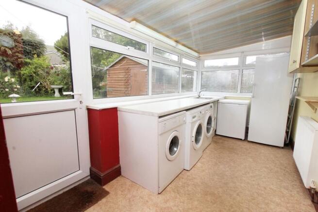 3 bed Detached Bungalow for sale Image 9