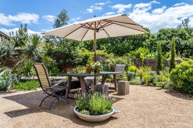house. partnership Bosham