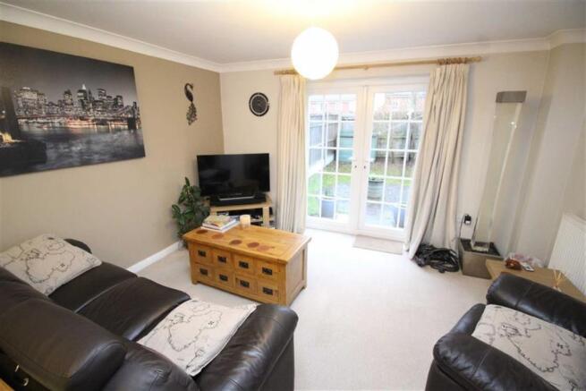 Lounge/Dining Room