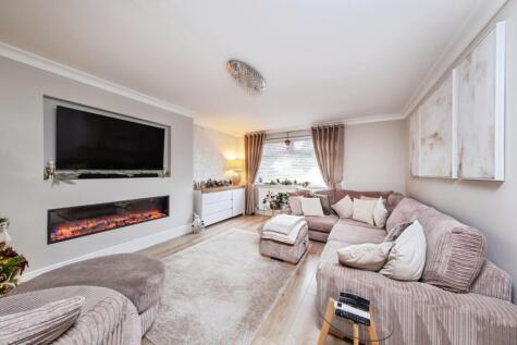 York Close, Barton-le-Clay, Bedford, MK45