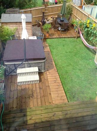 Photo 10