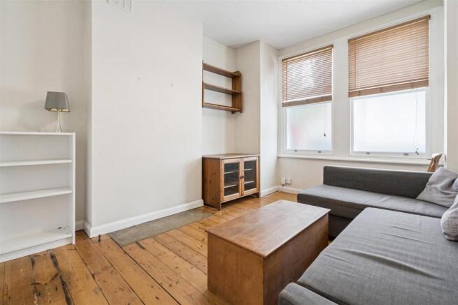 25 Boundary Road, London, SW19 2AW reception 1.jpg