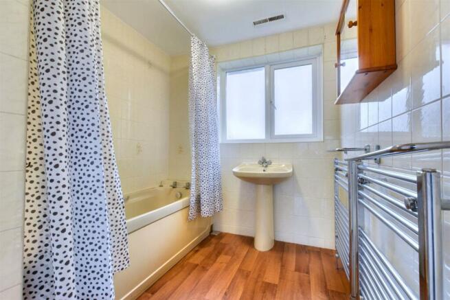 Shower Room.jpeg
