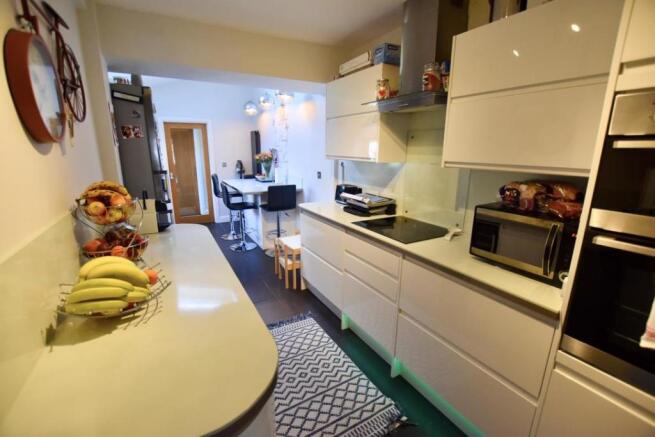 Kitchen/Breakfast