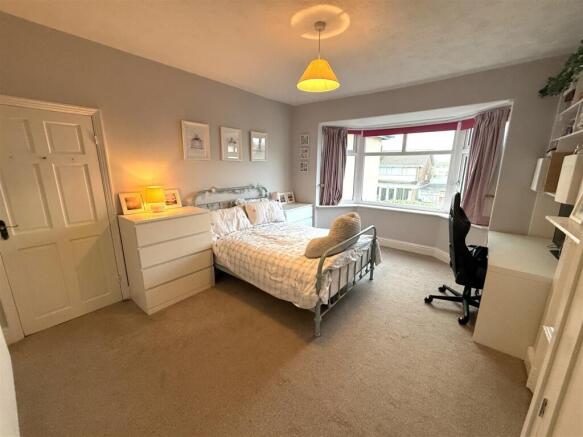 Bed 2 (2).JPG